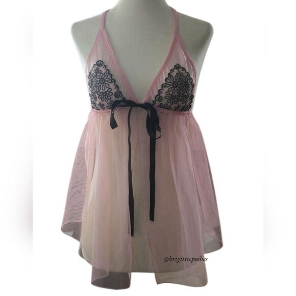 VICTORIA'S SECRET Sexy Little Things Lingerie - Picture 1 of 7